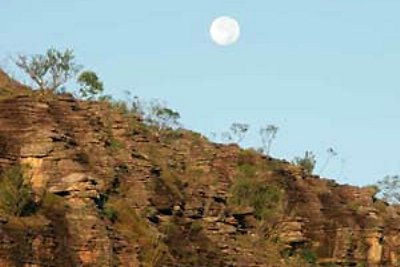 Baroalba moonrise, photo R Willis