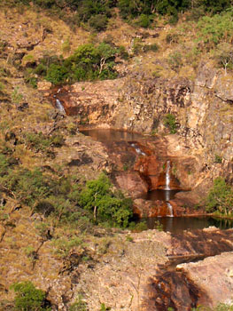 Dry season cascades