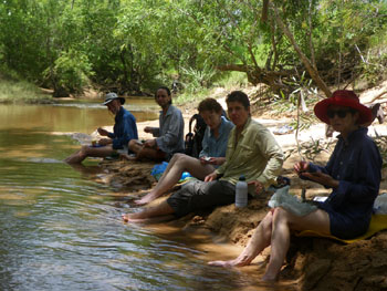 Wet season lunch stop, photo V Heywood